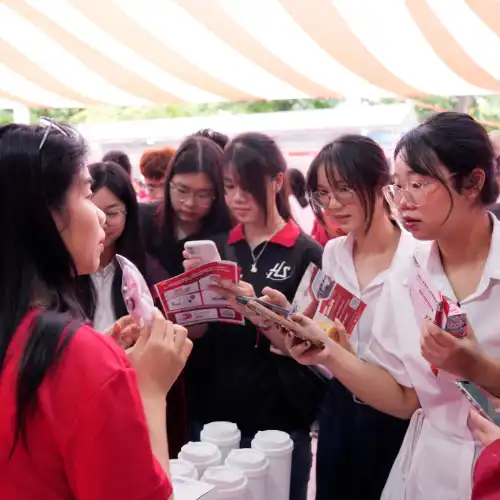 J&T Express đồng hành VALOMA LOGFAIR 2026: kết nối nhân lực, dẫn lối tương lai